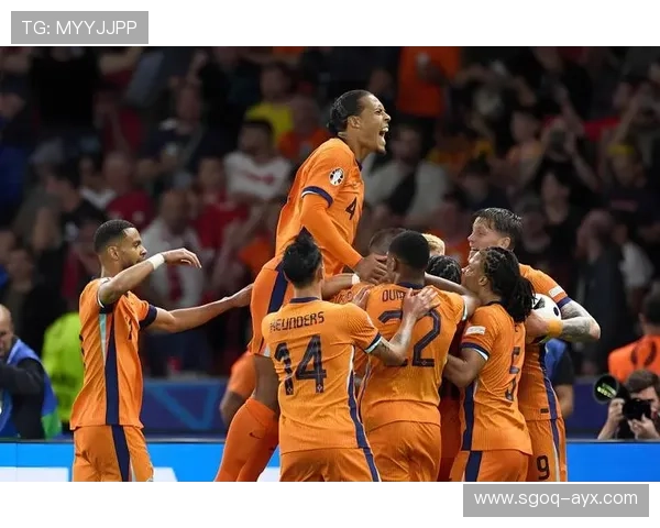 荷兰锋线新星加克波崛起引关注