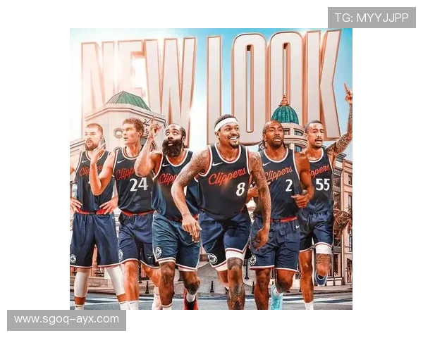 柯林斯全明星前锋闪耀赛场,带领球队逆转取胜